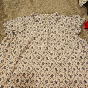 LOFT FLORAL TOP SIZE 18